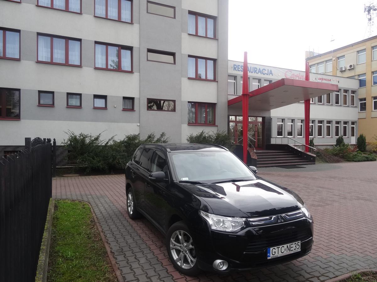 Carina Hotel Tczew Exterior photo