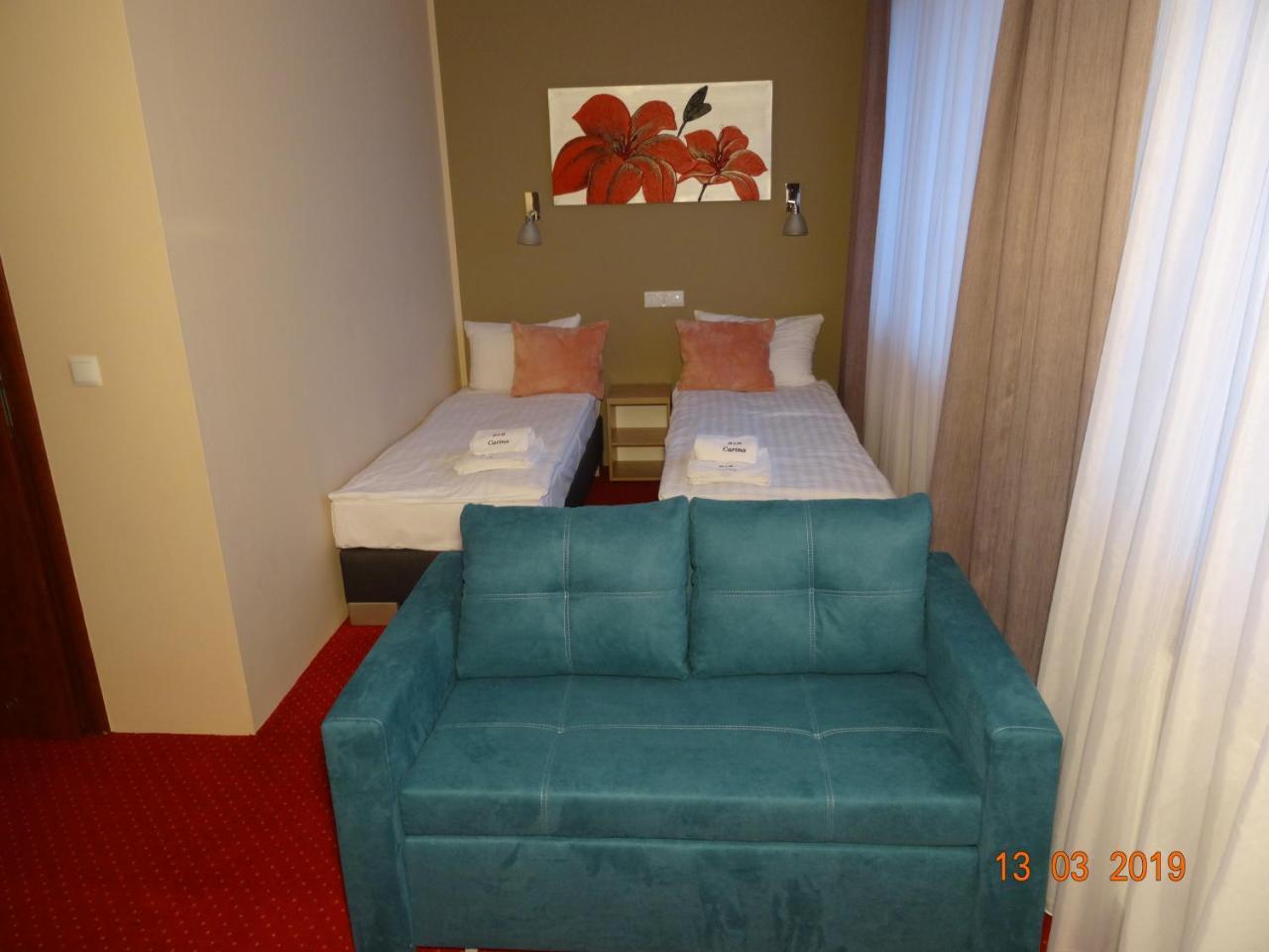 Carina Hotel Tczew Exterior photo
